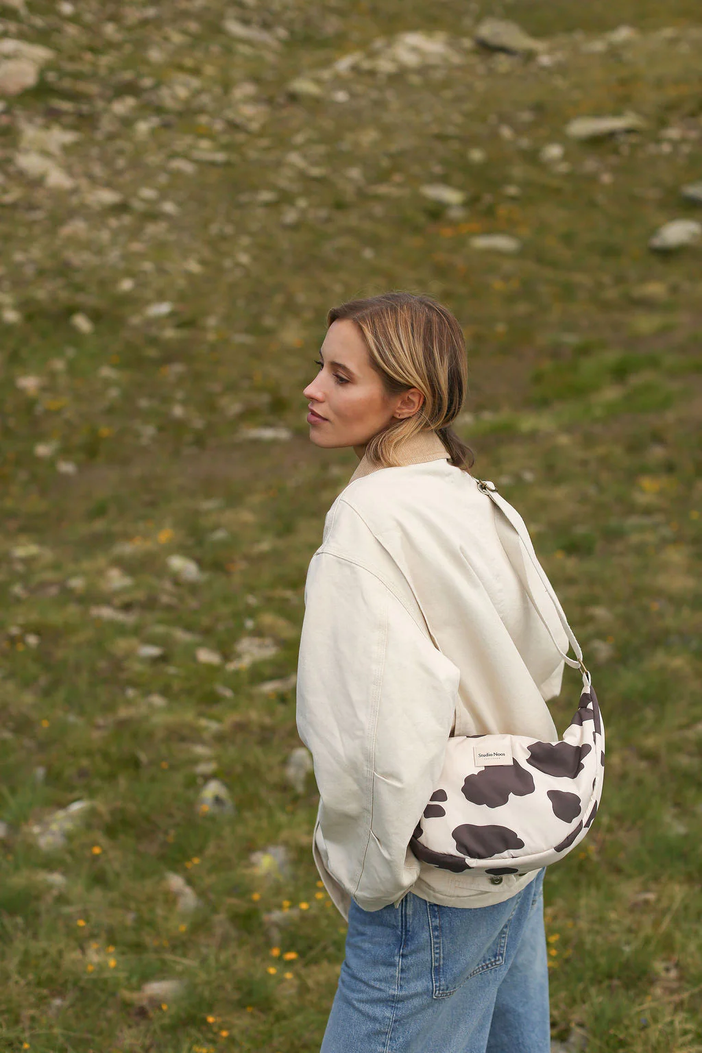 Puffy Adult-Gürteltasche | Holy Cow Brownish - Image 2